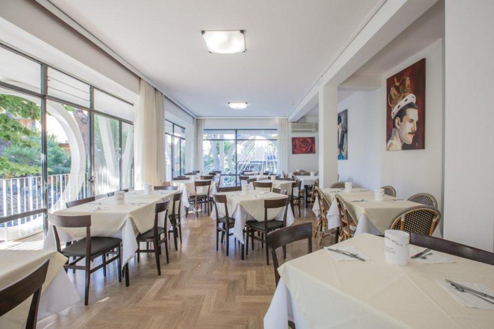 Hotel Hollywood Riccione Buitenkant foto