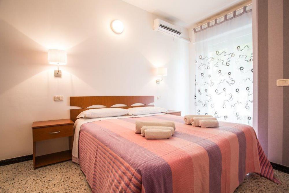 Hotel Hollywood Riccione Buitenkant foto