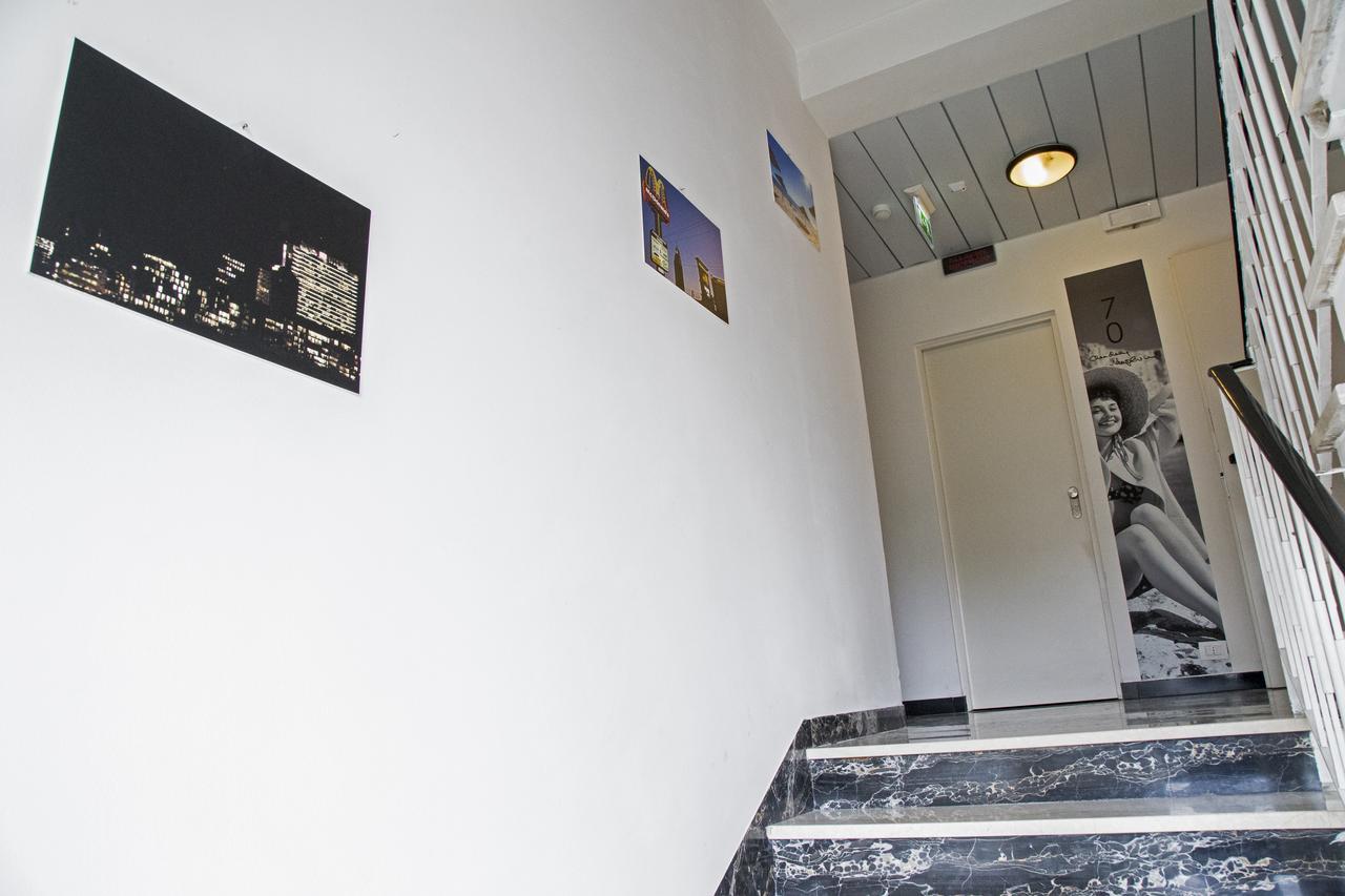 Hotel Hollywood Riccione Buitenkant foto